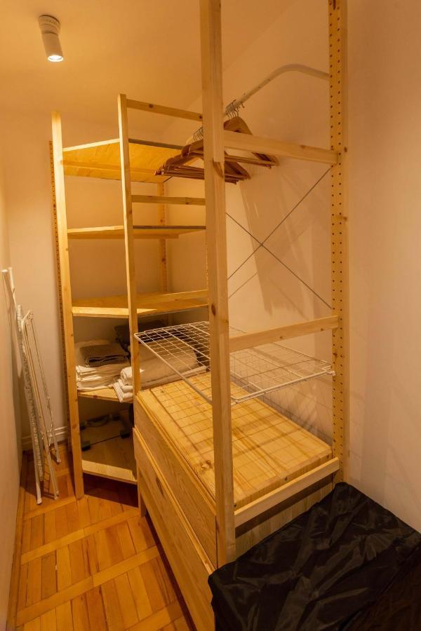 Cosy 2-Bedroom Flat - Fully Equipped Resita Exterior foto