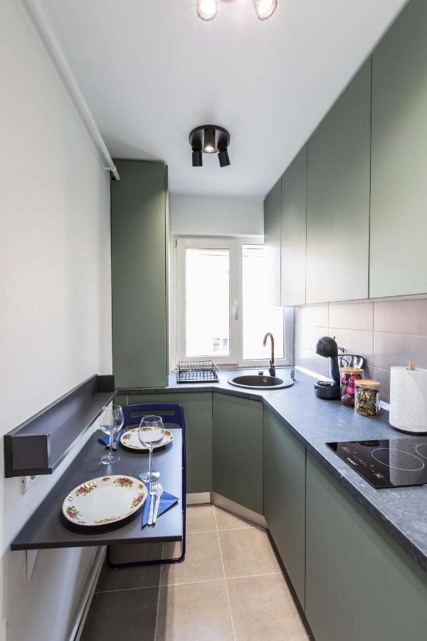 Cosy 2-Bedroom Flat - Fully Equipped Resita Exterior foto